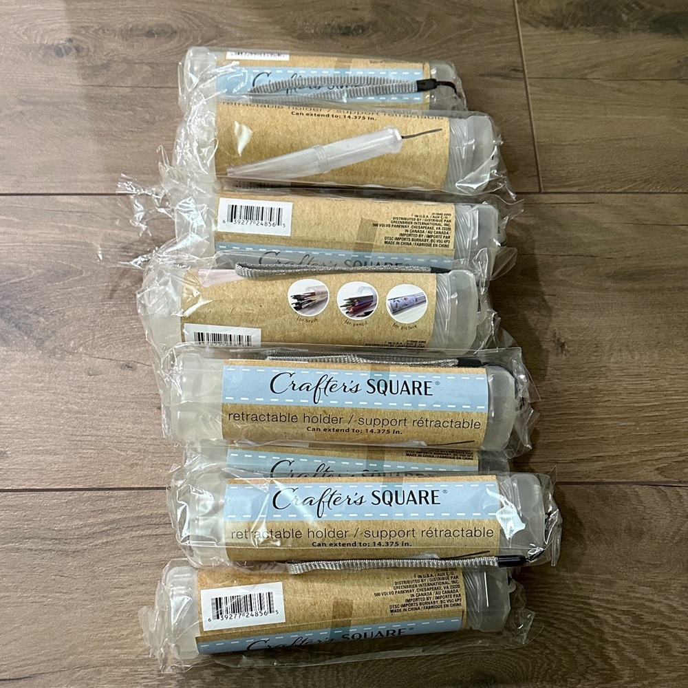 Crafter's Square Retractable Holder Set Lot of 14